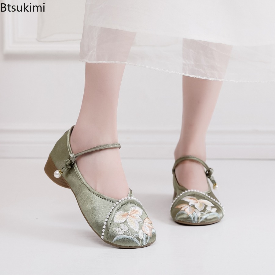 แฟชั่นปักลายสไตล์จีนรองเท้าส้น - Ethnic Fashion Style บทวิจารณ์และราคา